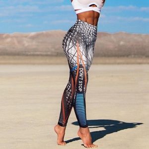 Love & Lupins Leggings Size M